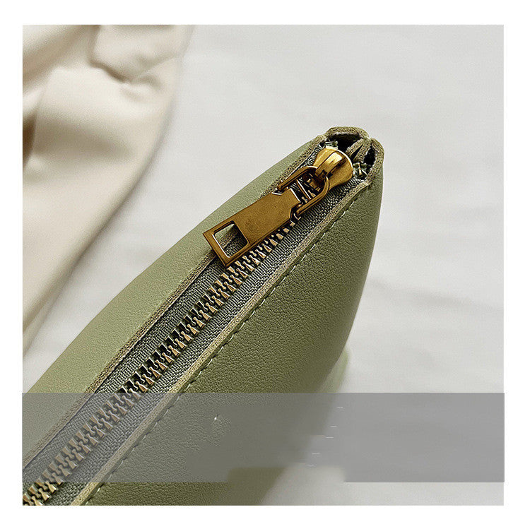 WeaveEase™ – Two-Tone Contrast Woven Shoulder Bag