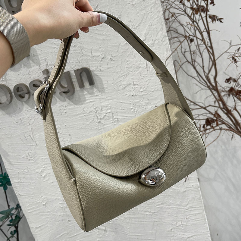 SolunaLuxe™ – Lunar Curve Shoulder Bag