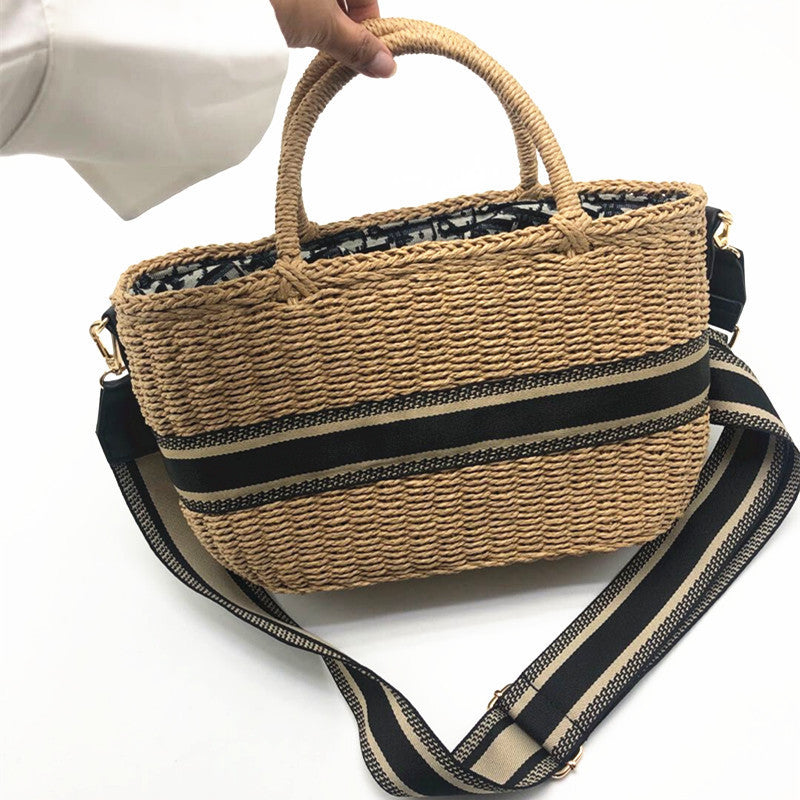 SolunaWeave™ – Coastal Barrel Straw Satchel