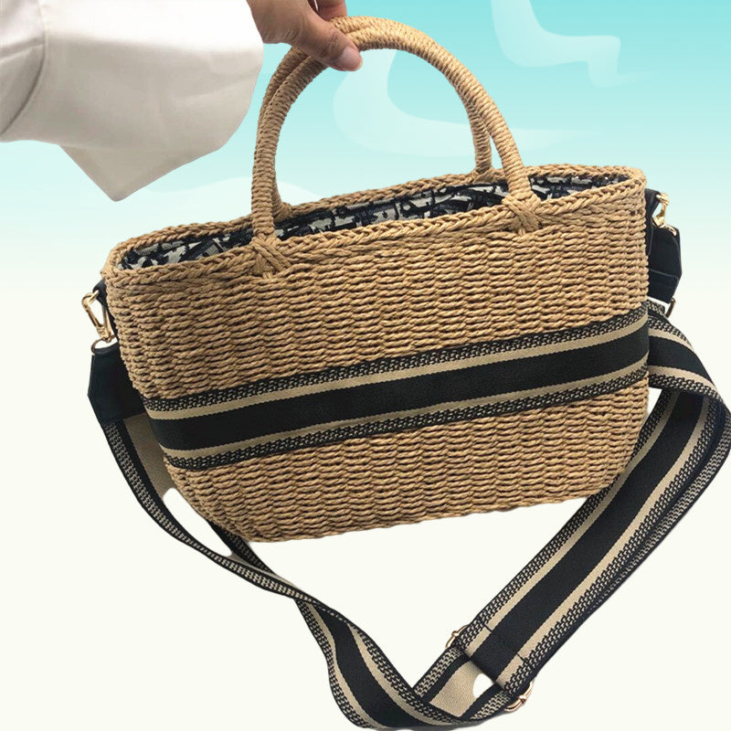 SolunaWeave™ – Coastal Barrel Straw Satchel